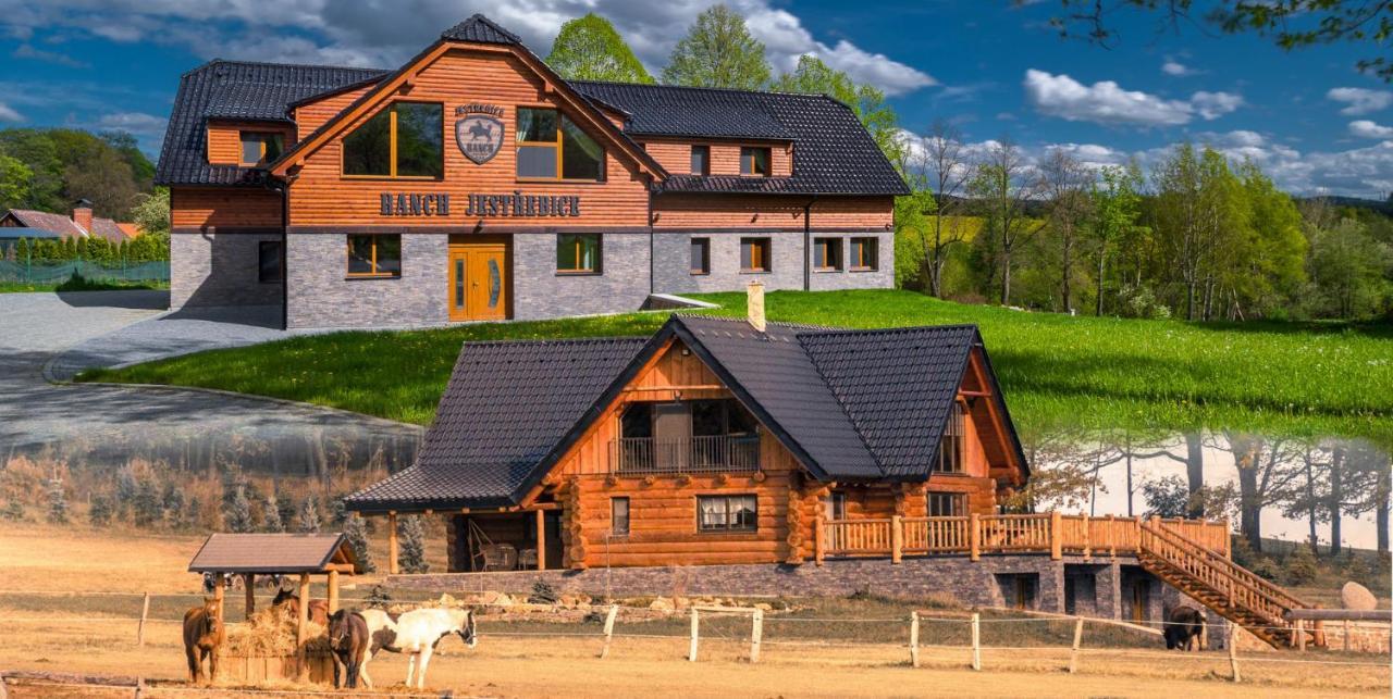 Ranch Jestrebice Hotel Hermanicky Exterior photo